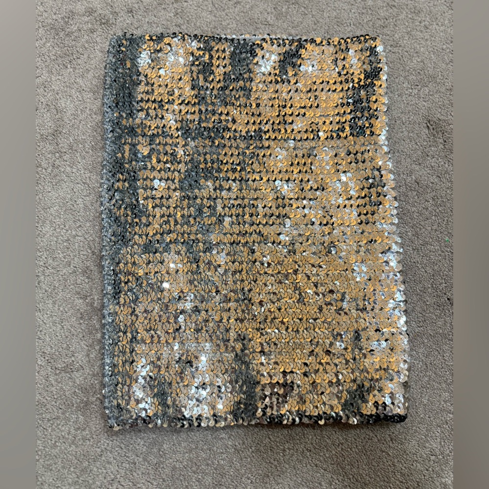 Stretchy sequin tube top